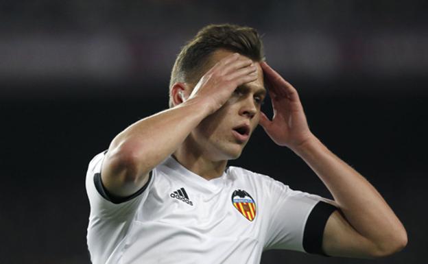 Denis Cheryshev durante un partido con el Valencia.