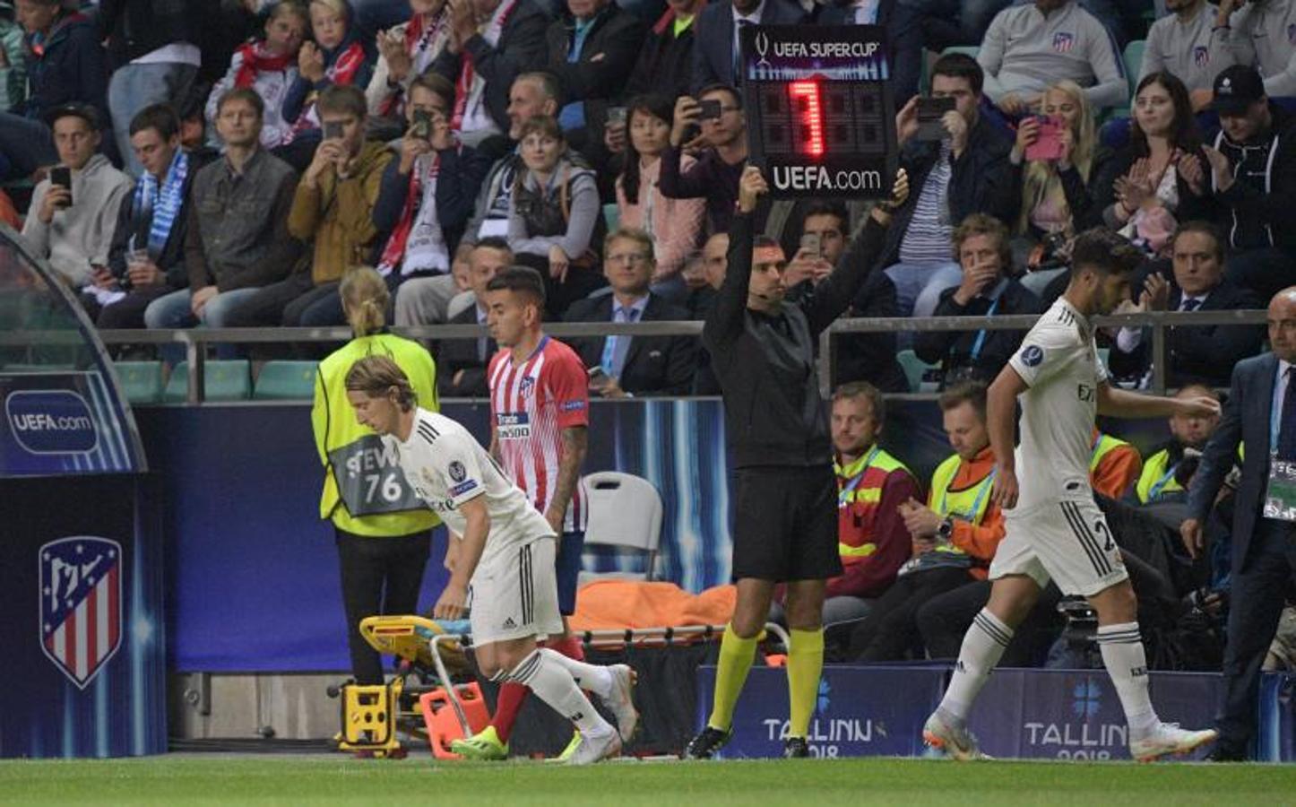 El Real Madrid y el Atlético se enfrentan en Tallín por el primer título oficial de la temporada