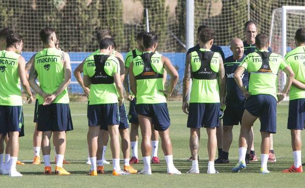 Entrenamiento del Levante UD.