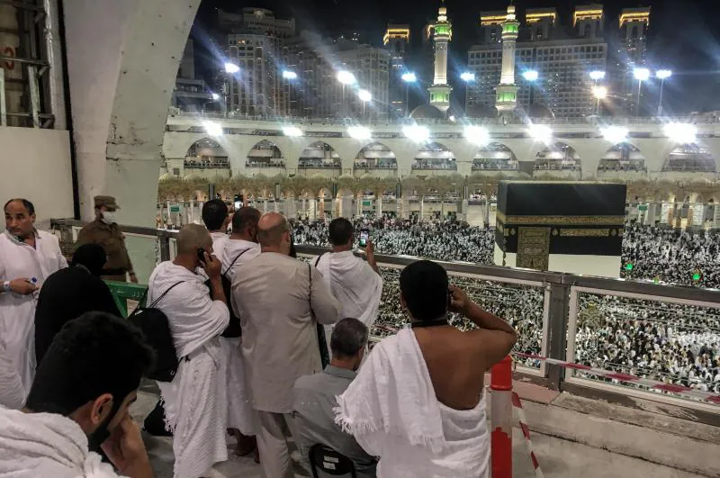Unos dos millones de musulmanes realizarán a partir del domingo la gran peregrinación anual a La Meca. Los rituales se prolongarán hasta el viernes, en medio de temperaturas de más de 40ºC.