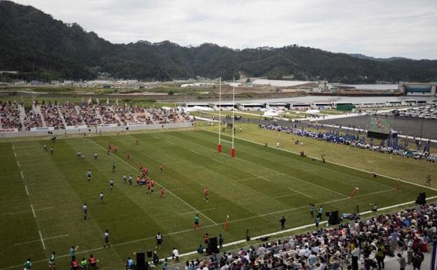 El nuevo estadio de rugby de Kamaishi después del tsunami de 2011