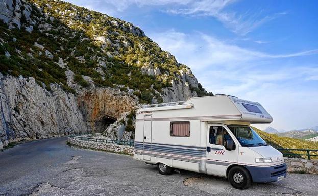 Las autocaravanas son la opción más factible para disfrutar de un turismo sin restricciones.