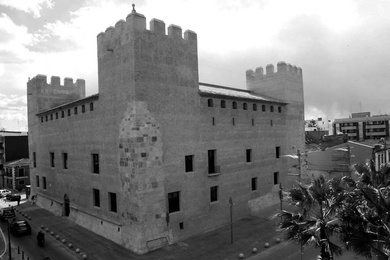 Castillo-palacio de Alacuás (Valencia)