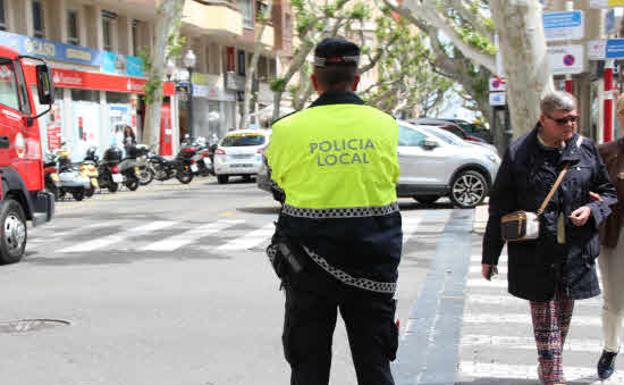 Golpean a su hija por cambiar de casa con unas amigas sin su aprobación en Valencia