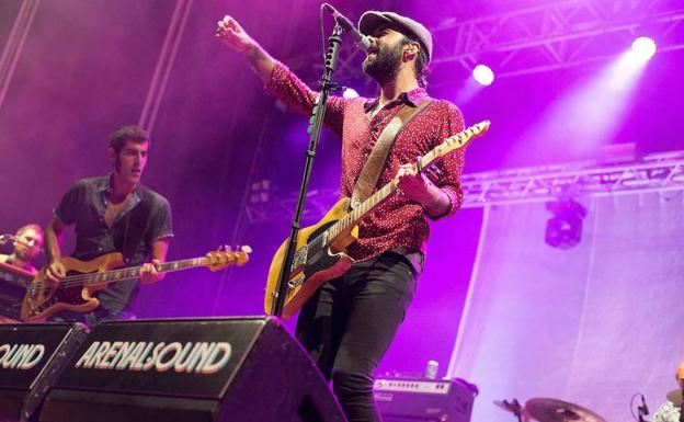 El grupo Sidecars durante su actuación en la edición de este año del Festival Arenal Sound de Burriana, Castellón 