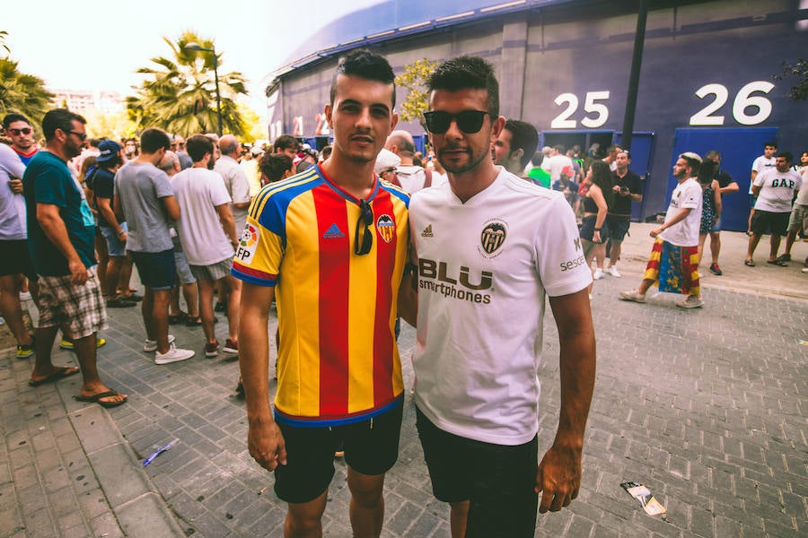 Fotos: Búscate en el Levante UD - Valencia CF de la jornada 3