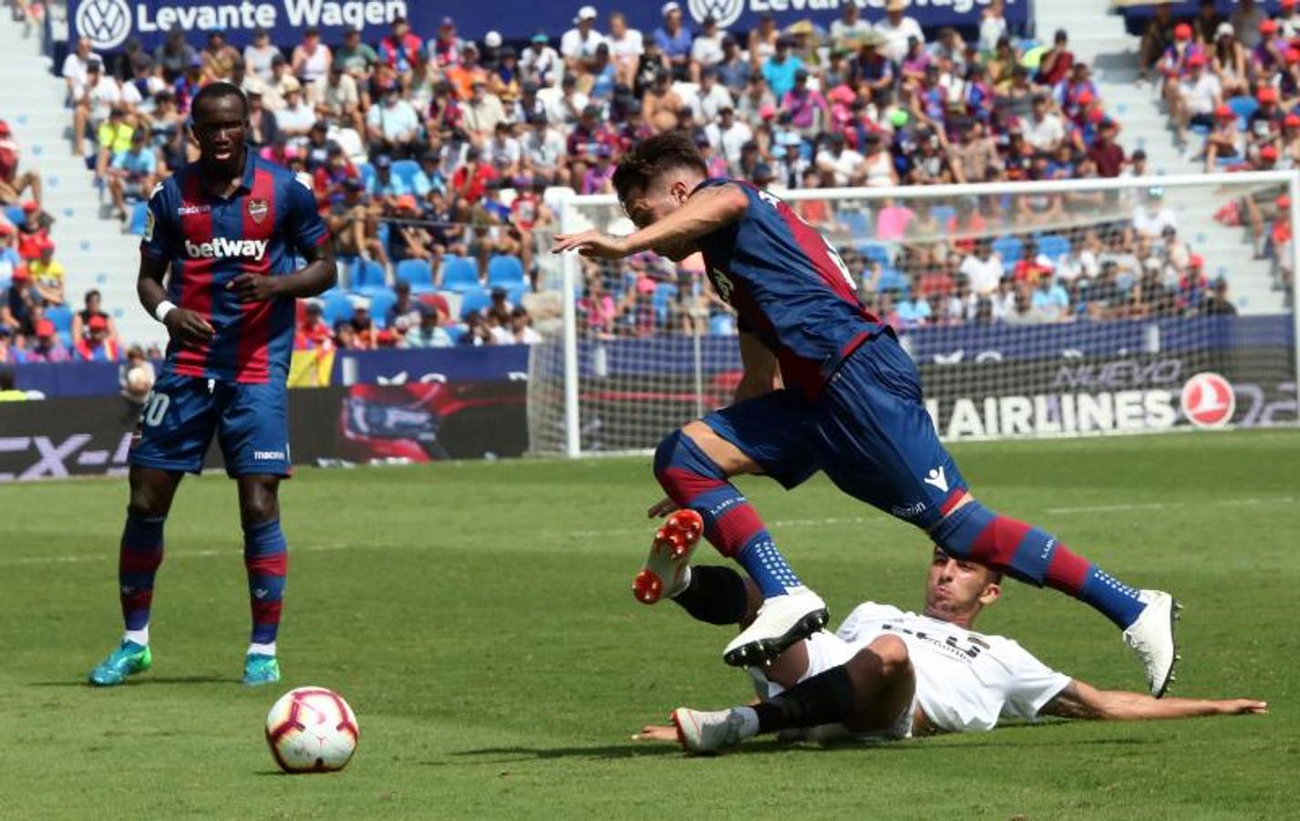 Fotos: Fotos del Levante UD - Valencia CF