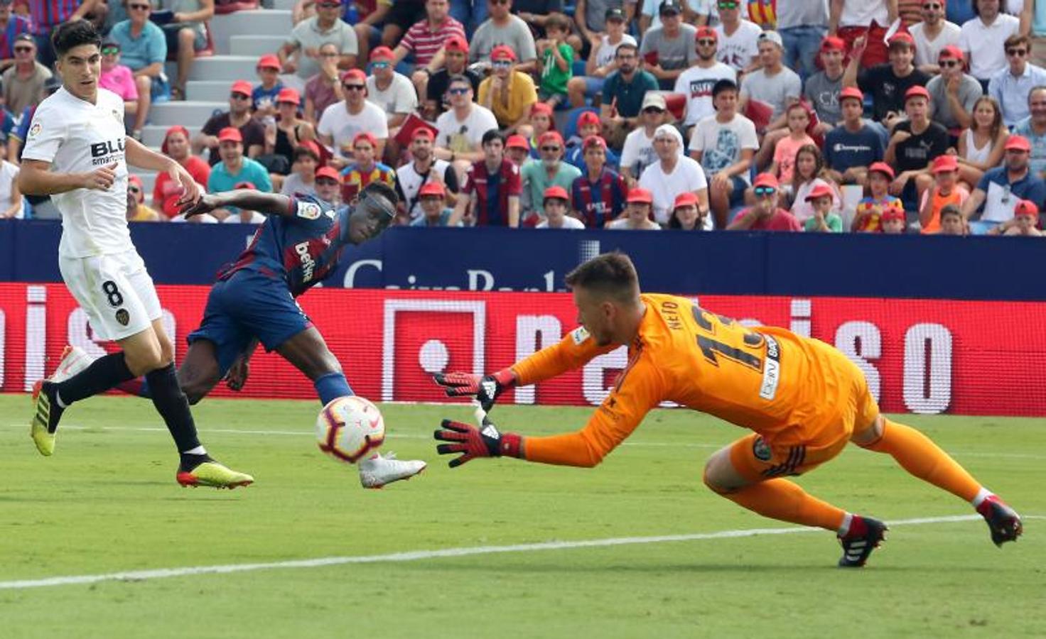 Fotos: Fotos del Levante UD - Valencia CF