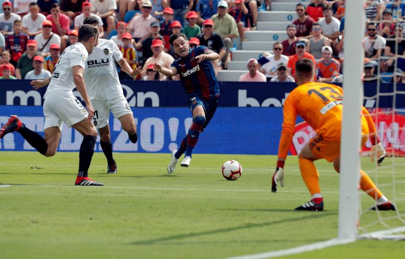 Fotos: Fotos del Levante UD - Valencia CF