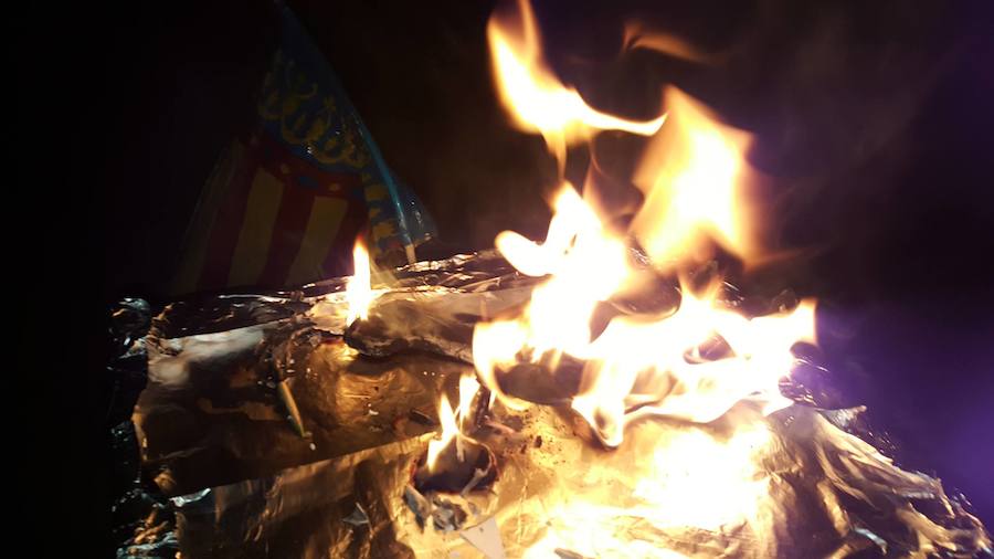 Combustion eco. Desarrollo de nuevos usos para la paja de arroz como material sostenible. 