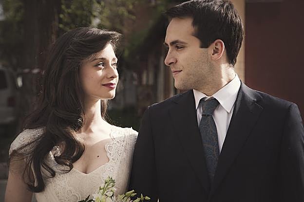 Elena Rivera (Karina Saavedra) y Ricardo Gómez (Carlos Alcántara), en un capítulo de la nueva temporada. 