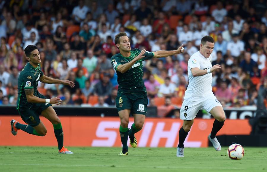 Estas son las mejores imágenes del partido de la jornada 4 de la Liga en Mestalla