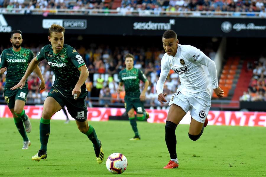 Estas son las mejores imágenes del partido de la jornada 4 de la Liga en Mestalla