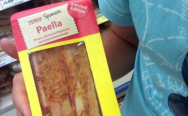 World Paella Day | La Guardia Civil persigue el sandwich de paella