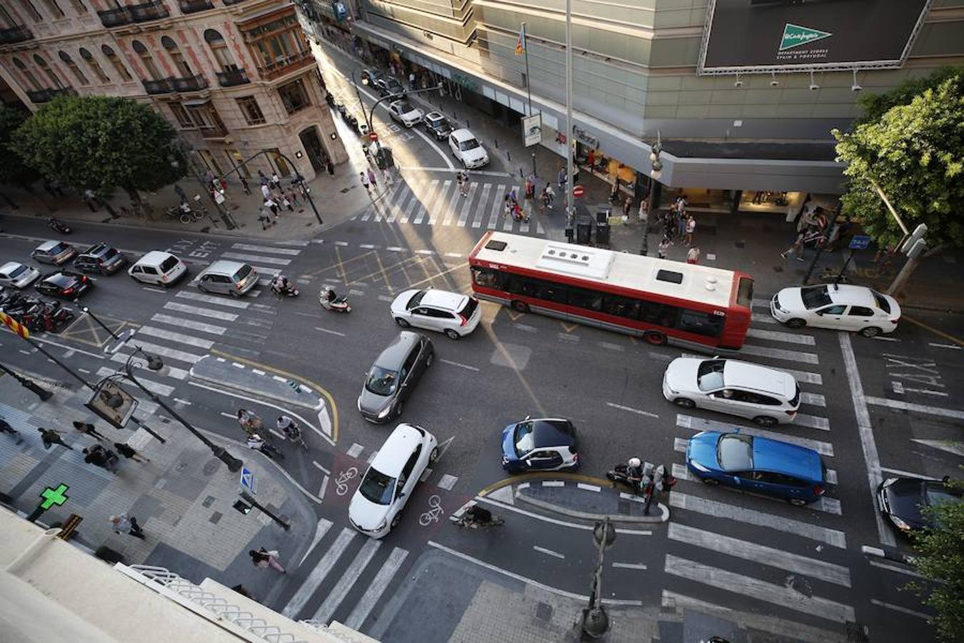 Fotos: El caos de la calle Colón