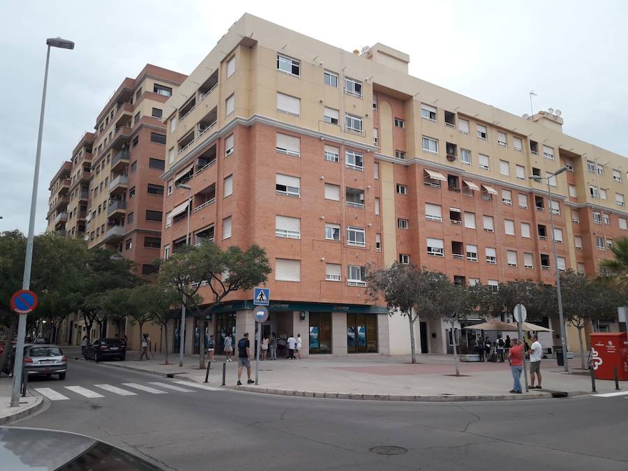 La madre de las pequeñas, de 3 y 6 años, reside en otro domicilio y ha sido trasladada a un centro hospitalario para recibir atención psicológica