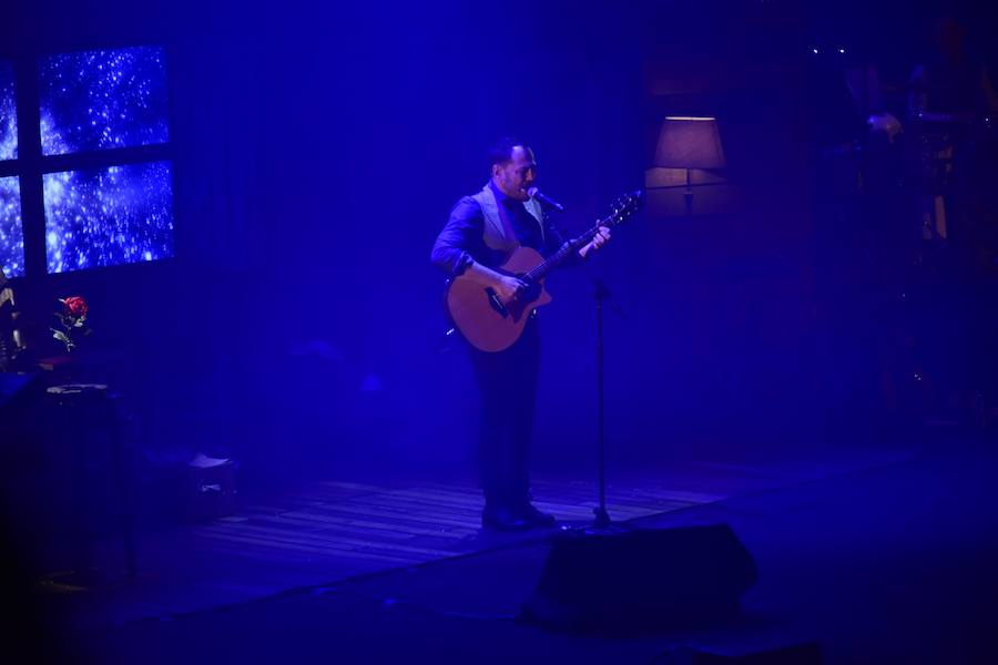 Fotos: Concierto de Ismael Serrano en el Palau de les Arts de Valencia