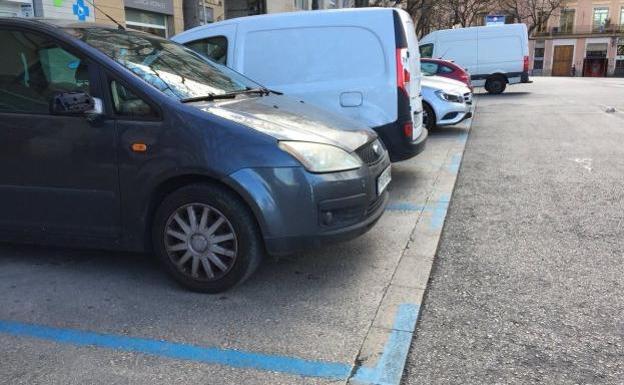 Zona verde en Valencia | Sólo residentes podrán aparcar en Benimaclet, Ciutat Vella y Ruzafa