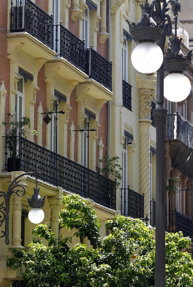 Inmuebles en Ciutat Vella, una de las zonas que exige una mayor esfuerzo financiero. 