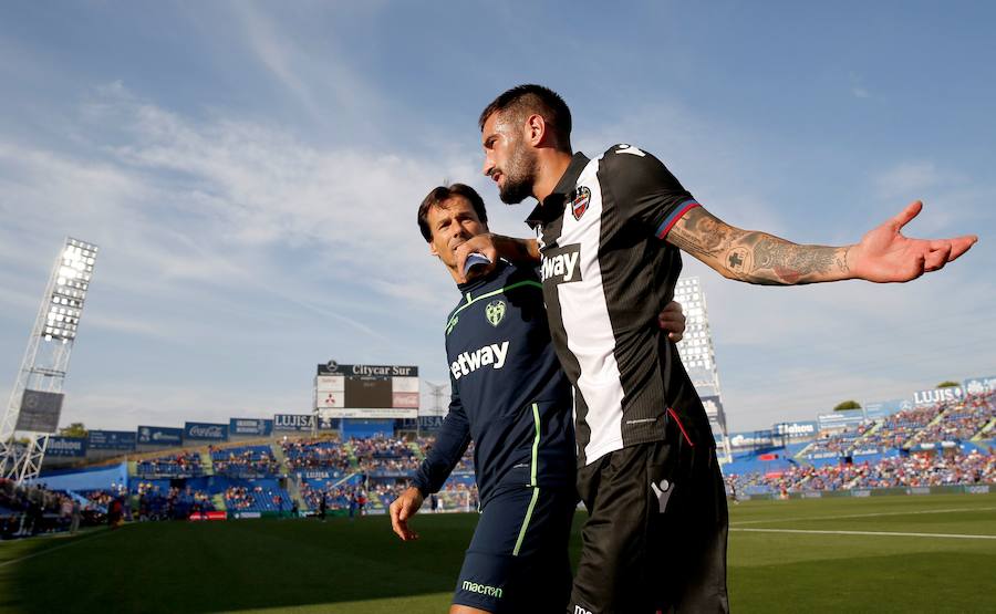 Estas son las imágenes que deja el partido de la octava jornada de Liga en el Coliseum Alfonso Pérez