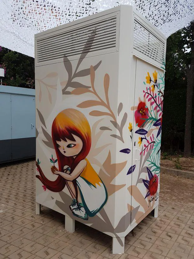 Nuevo en la plaza del Ayuntamiento de Valencia: Arte para medir la contaminación