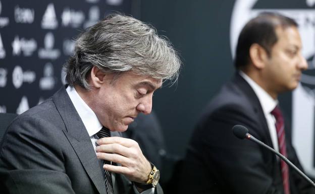 Garcia Pitarch y Anil Murthy tras la dimision de Prandelli en 2016.