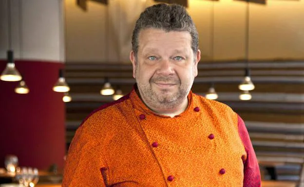 El chef y presentador de televisión ha aparecido en un programa de La Sexta con un nuevo aspecto 