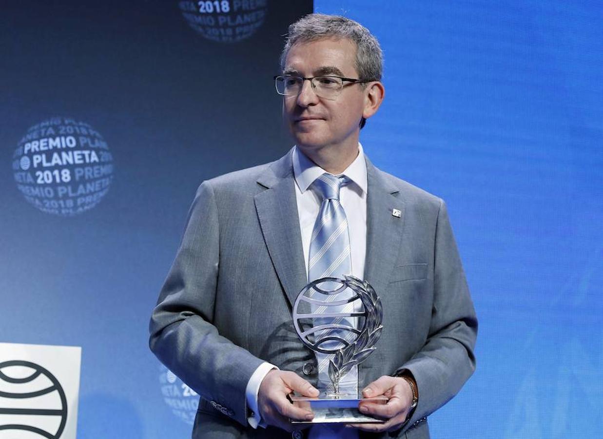 El escritor valenciano logra el galardón con una intriga en torno a Julia Domna, una poderosa emperatriz que se impuso a los generales de la Roma imperial