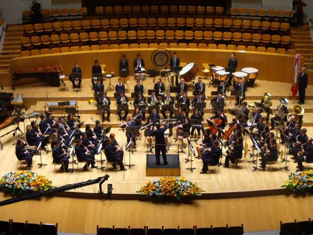 La Banda de la SIOAM de Benimàmet obtuvo un Primer Premio en el Certamen Provincial de Valencia de 2015. 