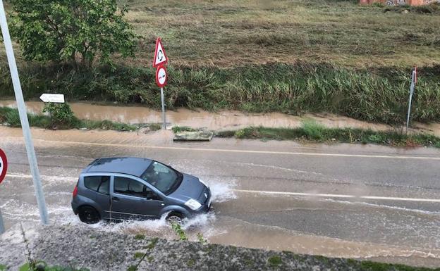 Aemet ha decretado alerta roja por riesgo extremo de lluvias en el litoral sur de la provincia de Valencia 