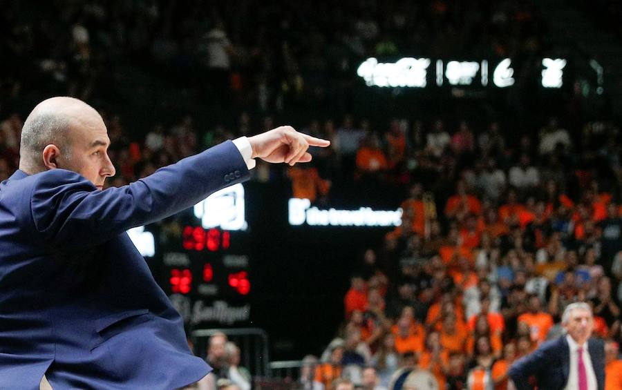 Estas son las imágenes que deja el partido de la quinta jornada de Liga Endesa en la Fonteta