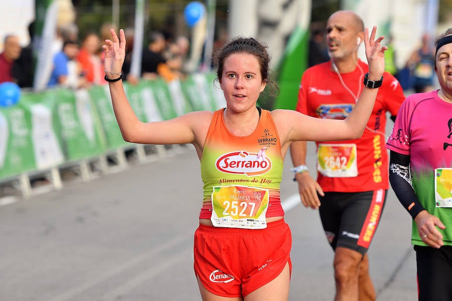 Un total de 10.049 personas han participado en 'Valencia contra el Cáncer' este 21 de octubre, una III edición de récord que ha logrado recaudar 50.245€ para luchar contra la enfermedad. En lo que llevamos de 2018, RunCáncer ya alcanza los 255.556€ de recaudación que se destinarán íntegramente a proyectos de investigación oncológica