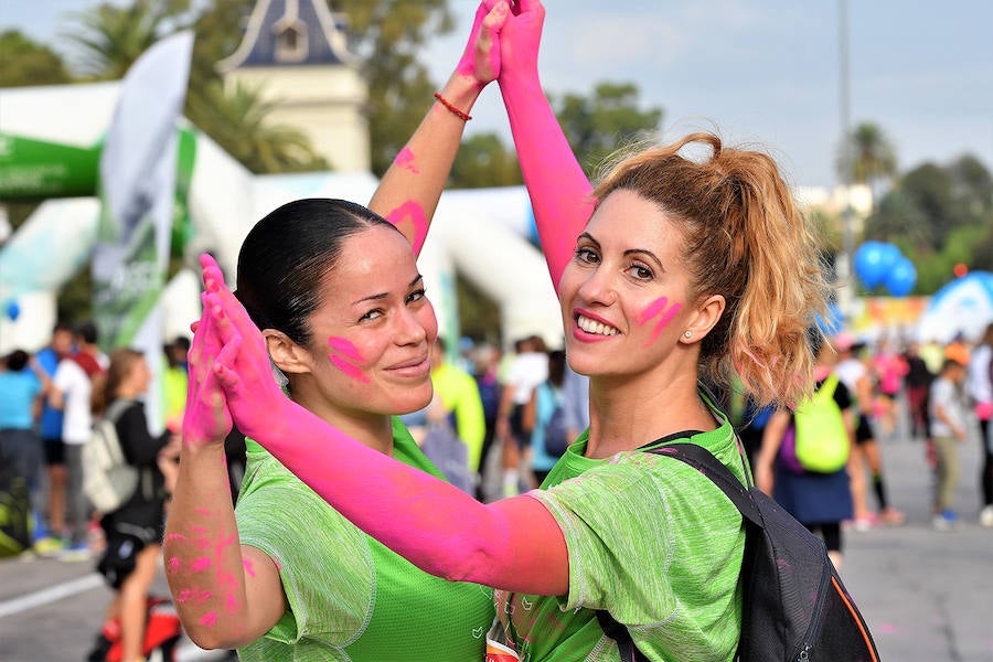 Un total de 10.049 personas han participado en 'Valencia contra el Cáncer' este 21 de octubre, una III edición de récord que ha logrado recaudar 50.245€ para luchar contra la enfermedad. En lo que llevamos de 2018, RunCáncer ya alcanza los 255.556€ de recaudación que se destinarán íntegramente a proyectos de investigación oncológica