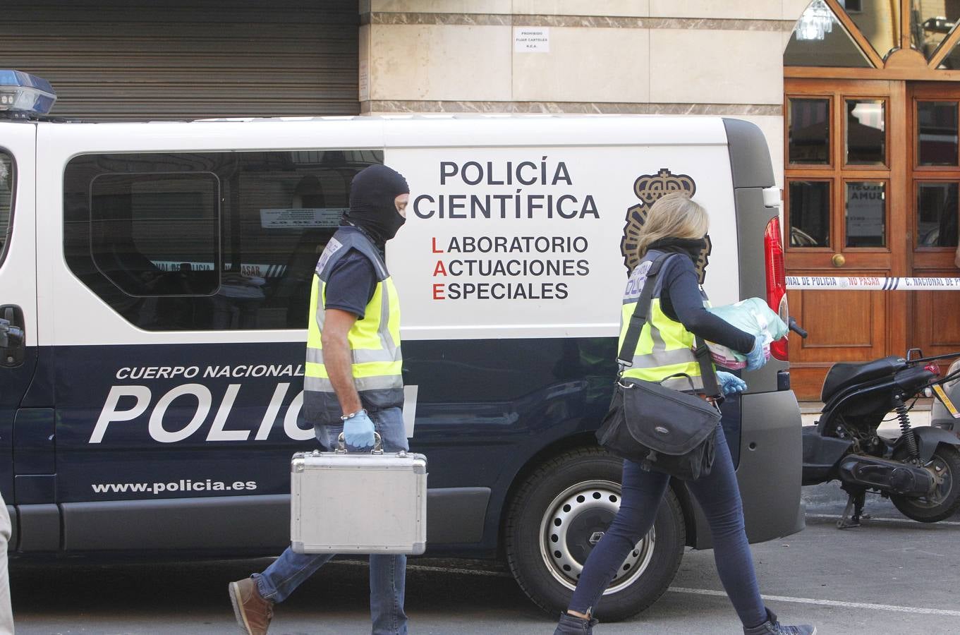 Fotos: La Policía detiene a dos yihadistas en Alaquàs y Cocentaina