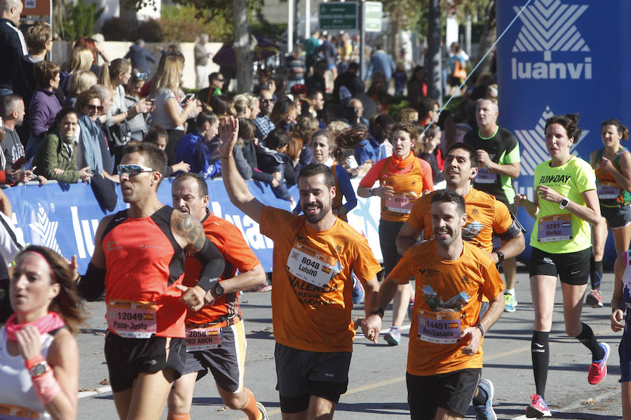 Más de 15.500 corredores participan en una prueba rapidísima que ya ostentaba el récord mundial femenino.