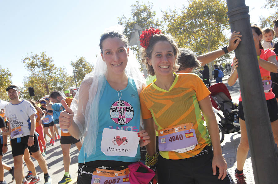 Más de 15.500 corredores participan en una prueba rapidísima que ya ostentaba el récord mundial femenino.