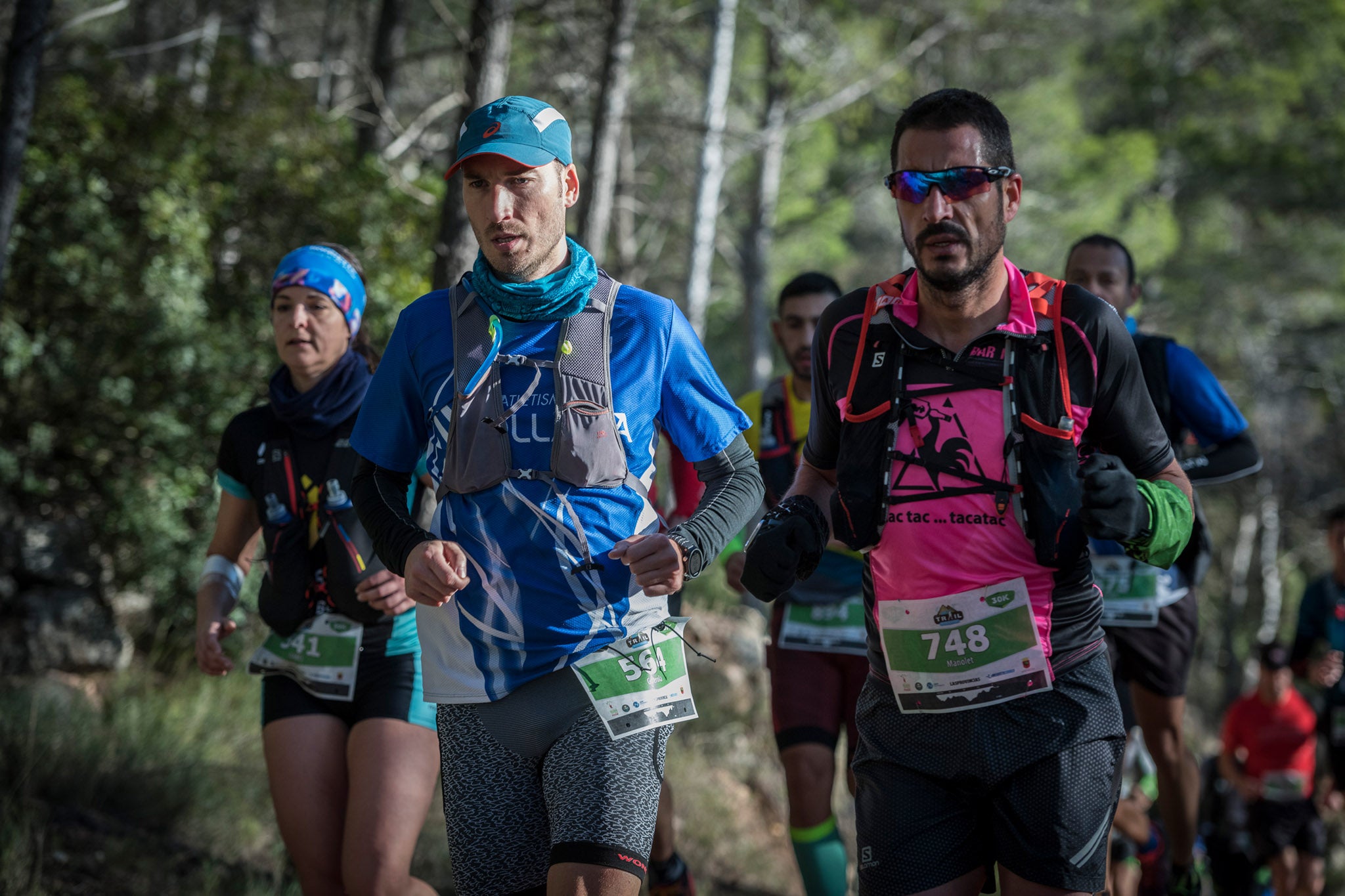 Galería de fotos de la carrera de treinta kilómetros celebrada el domingo 4 de noviembre en el Trail de Montanejos.