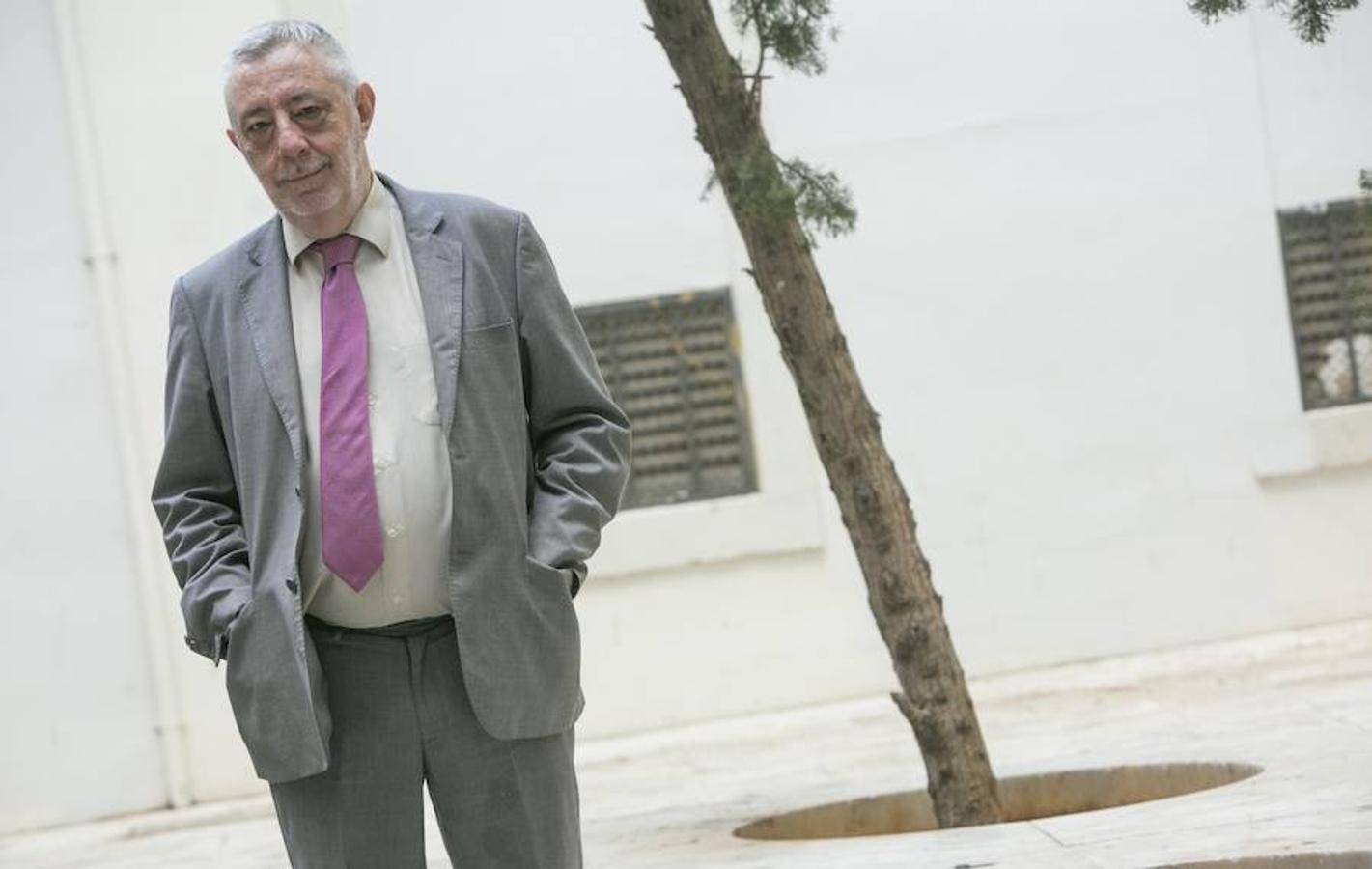 Fotos: Joaquín Borrell, el notario más antiguo de Valencia.