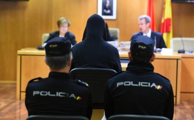 El exreligioso y profesor ante el tribunal de la Audiencia Provincial de Madrid.