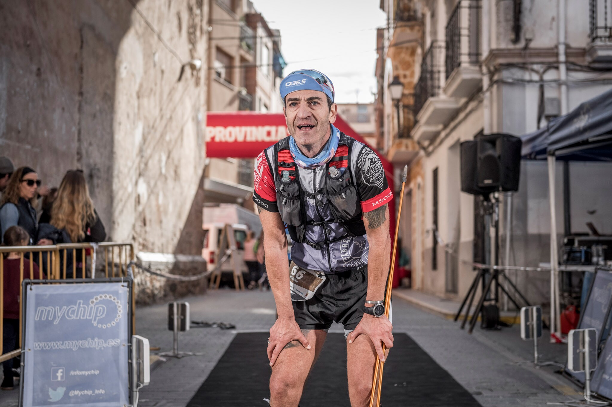 Galería de fotos de la llegada a meta de la carrera de 55 kilómetros del Trail de Montanejos 2018 