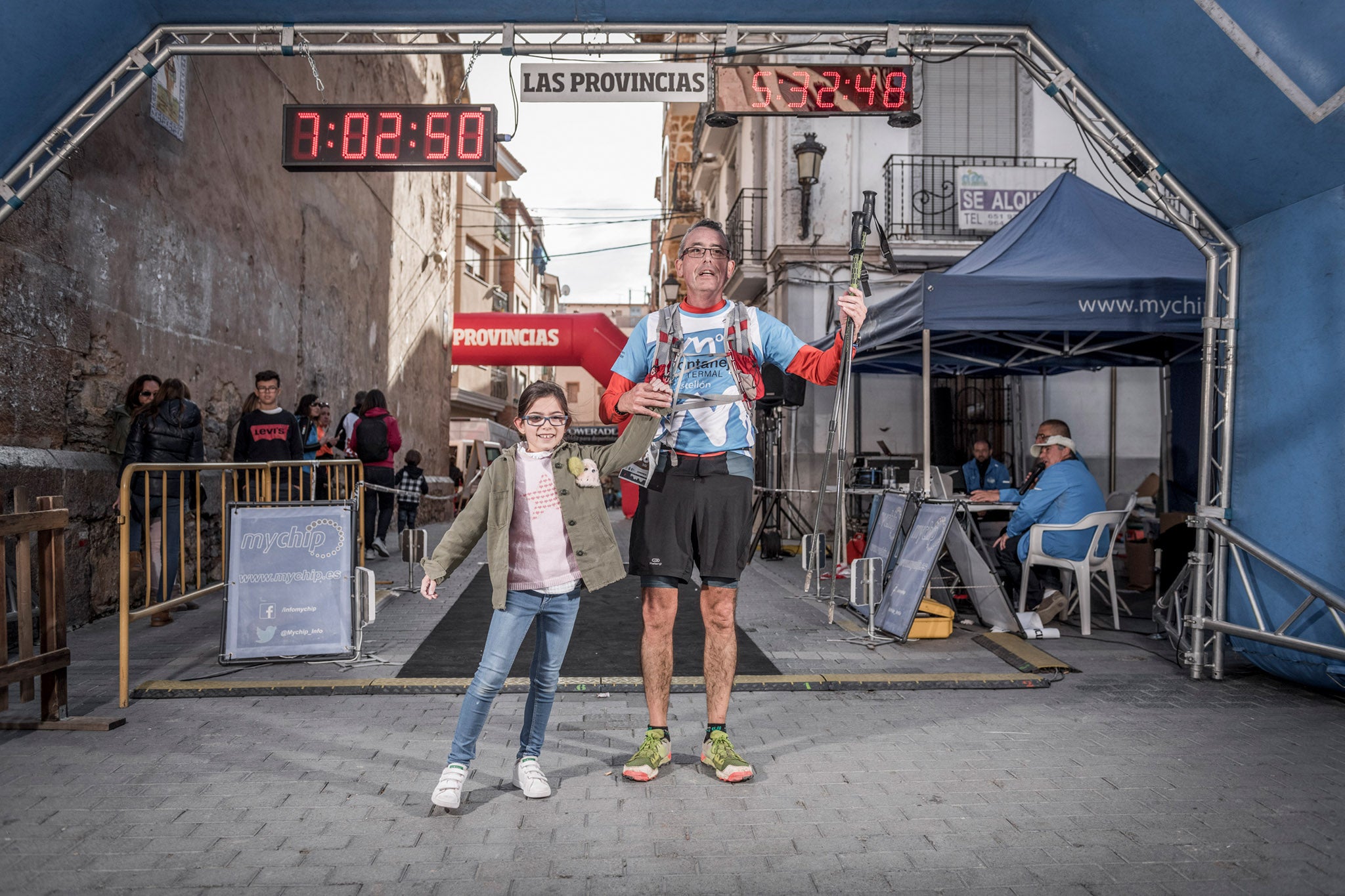 Galería de fotos de la llegada a meta de la carrera de 55 kilómetros del Trail de Montanejos 2018 