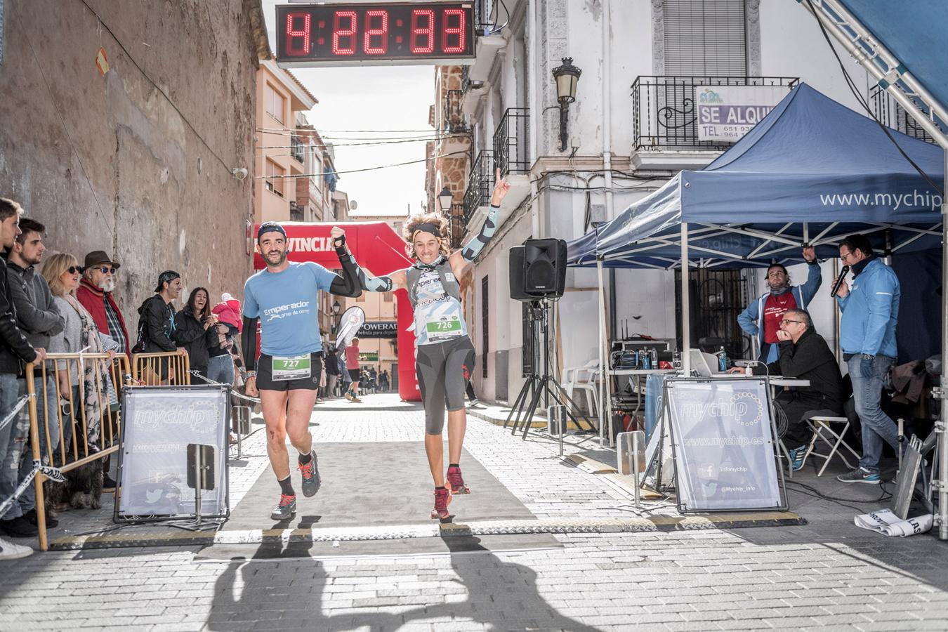 Galería de fotos de la llegada a meta de la carrera de 30 kilómetros del Trail de Montanejos 2018