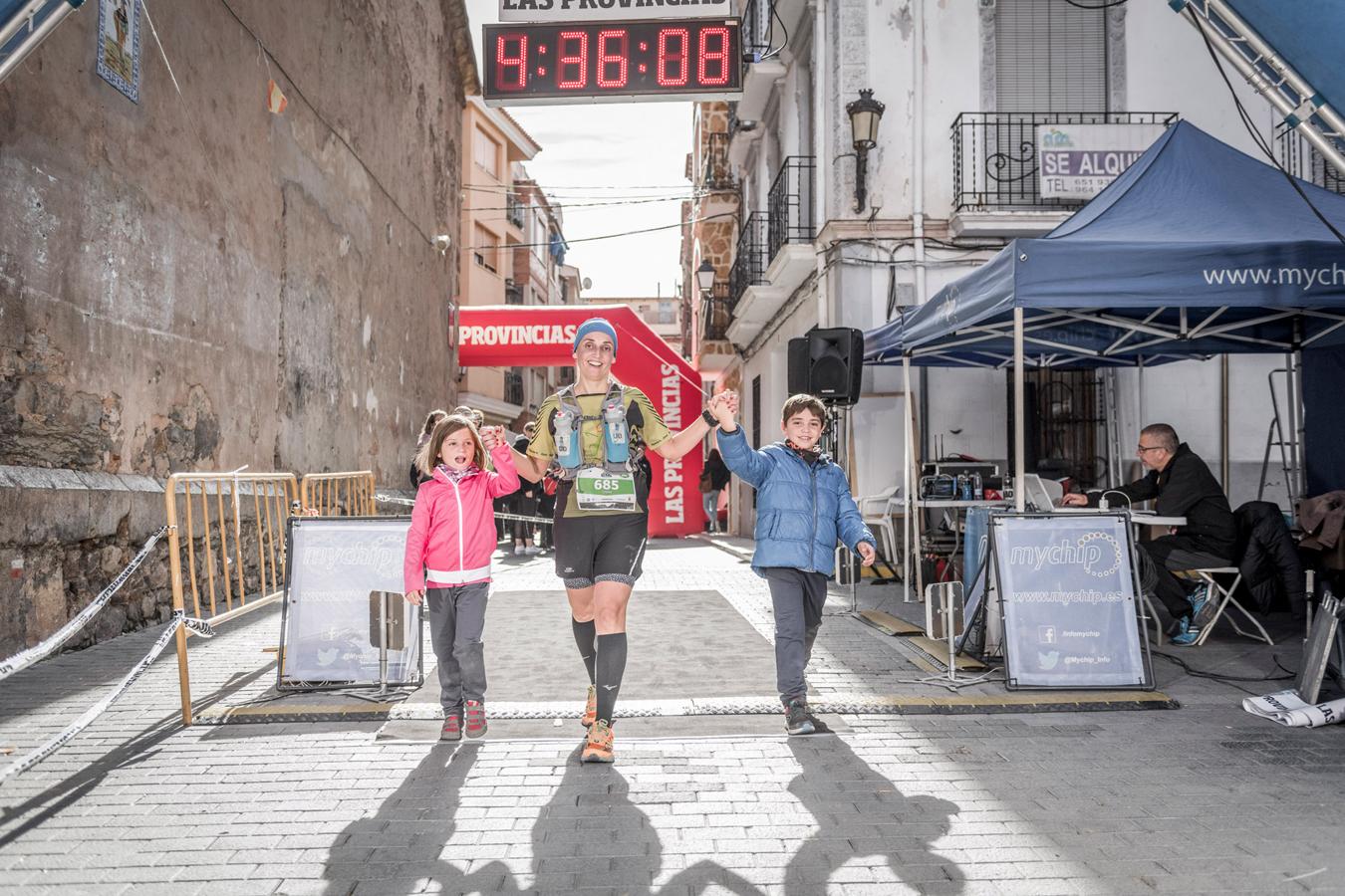 Galería de fotos de la llegada a meta de la carrera de 30 kilómetros del Trail de Montanejos 2018