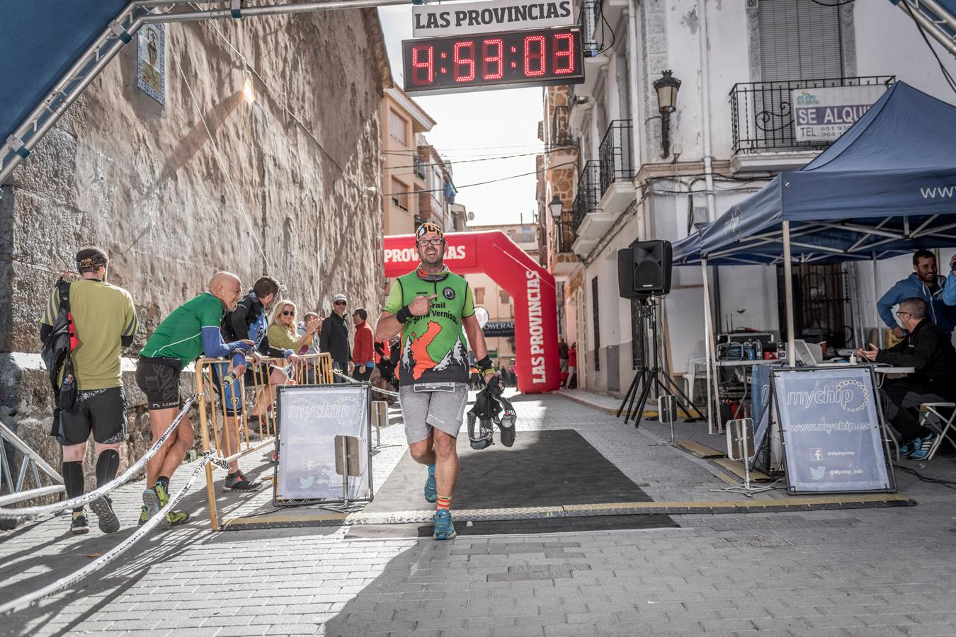 Galería de fotos de la llegada a meta de la carrera de 30 kilómetros del Trail de Montanejos 2018