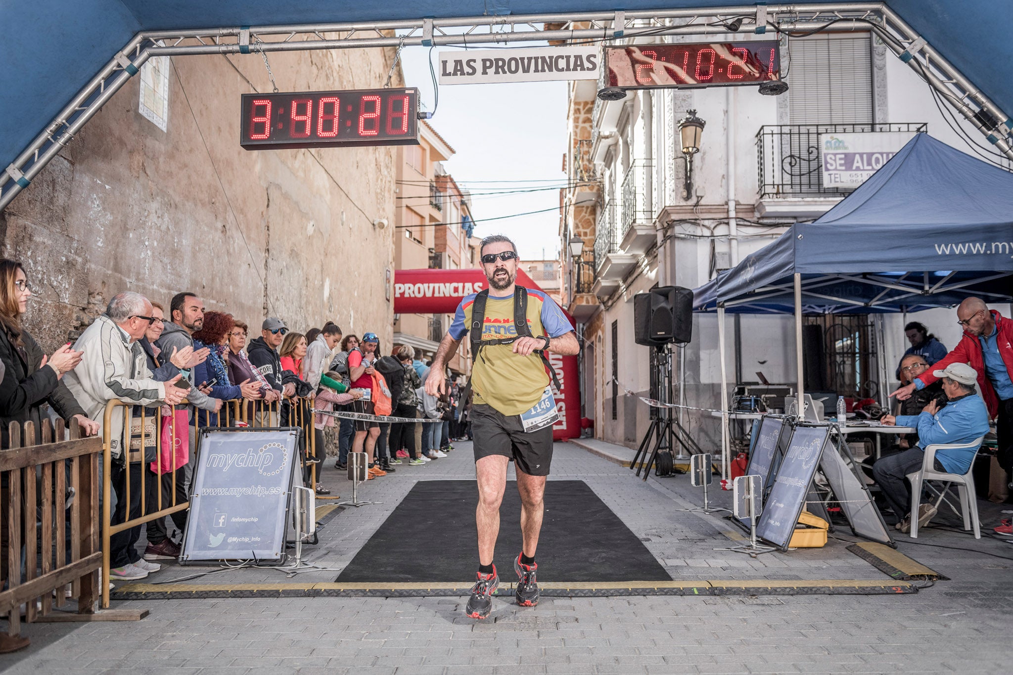 Galería de fotos de la llegada a meta de la carrera de 15 kilómetros del Trail de Montanejos 2018