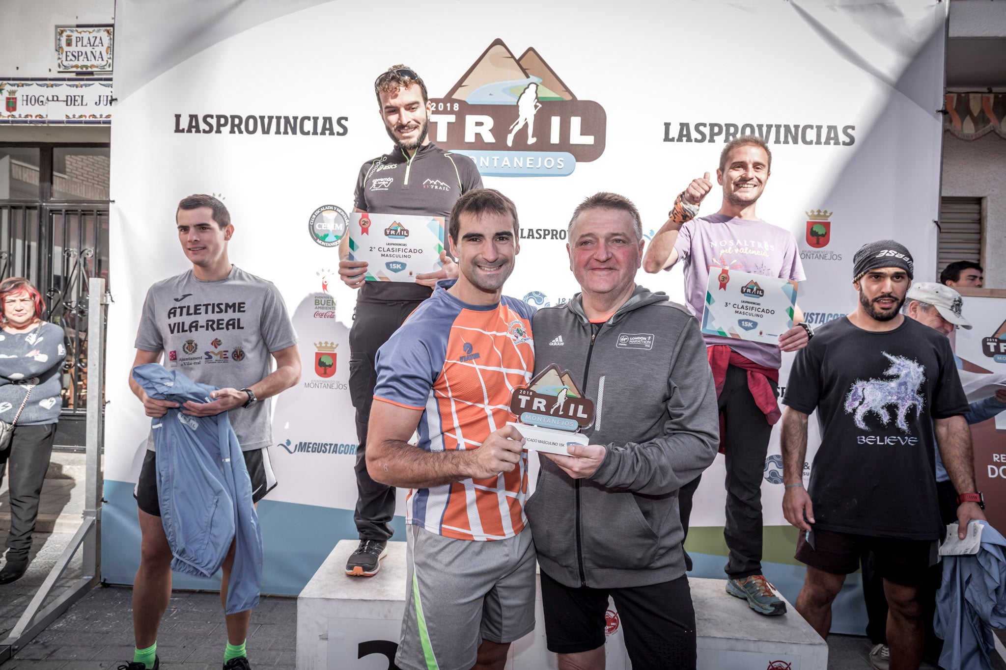 Galería de fotos de la llegada a meta de la carrera de 15 kilómetros del Trail de Montanejos 2018