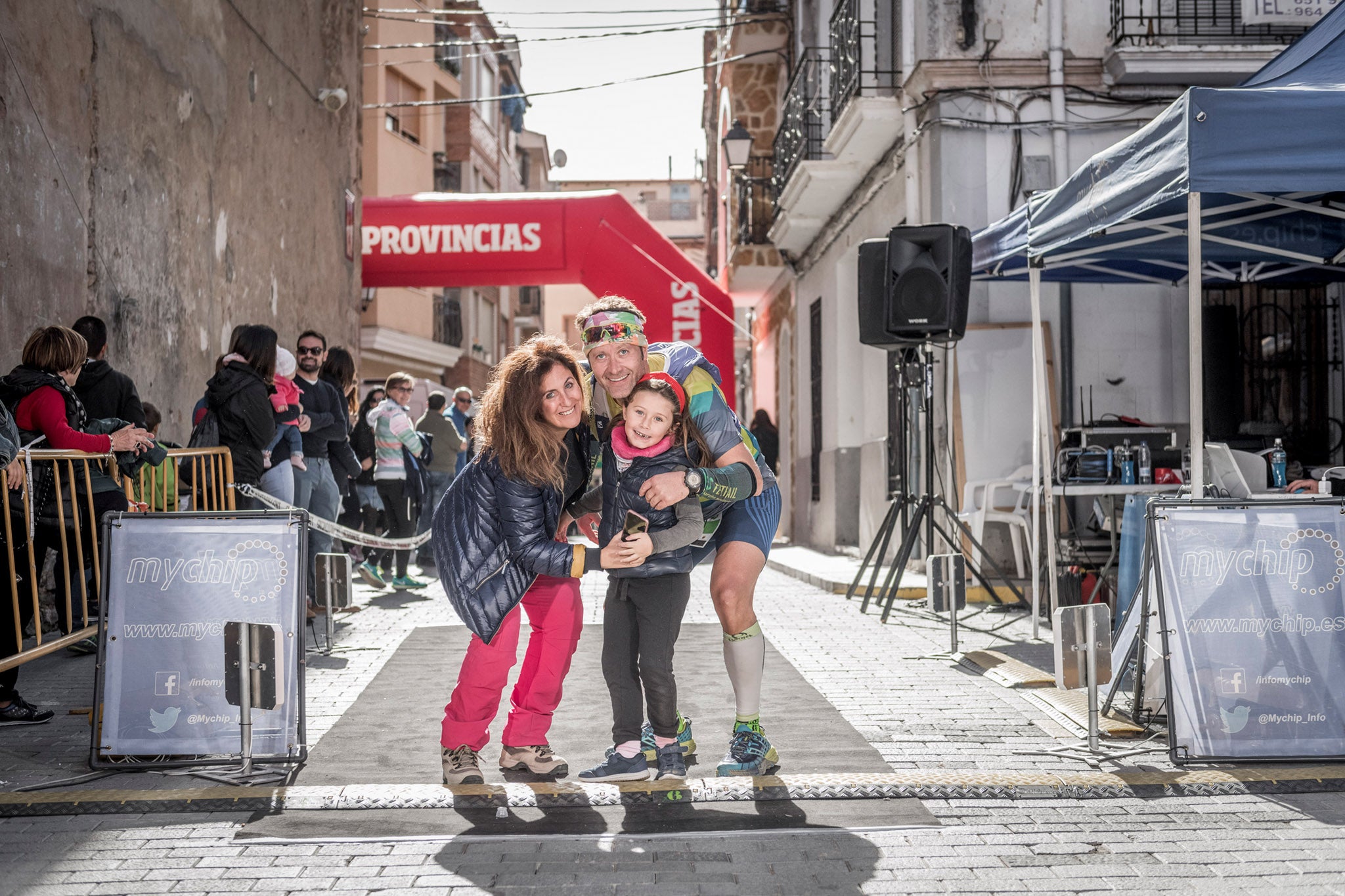 Galería de fotos de la llegada a meta de la carrera de 30 kilómetros del Trail de Montanejos 2018