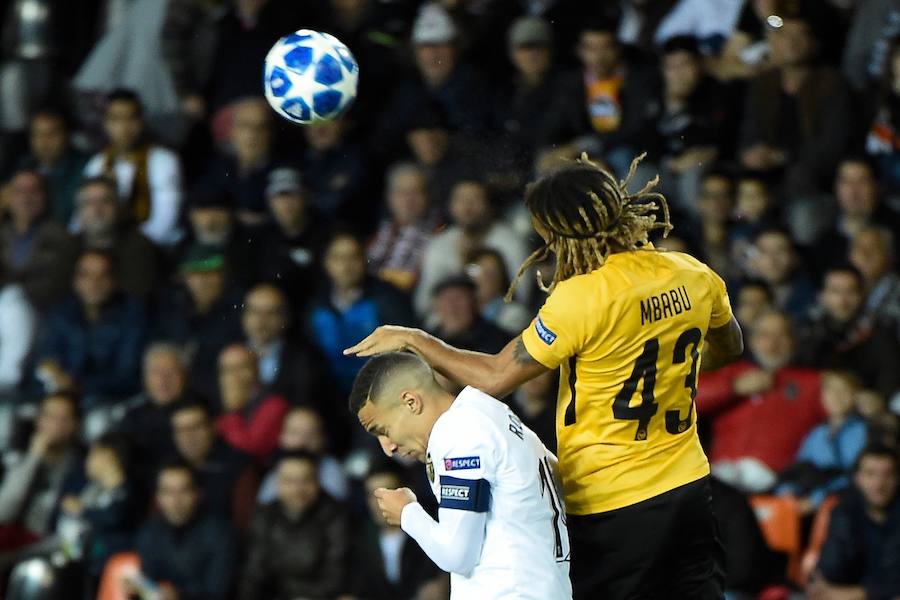 Estas son las imágenes que deja el choque de la cuarta jornada de Champions en Mestalla