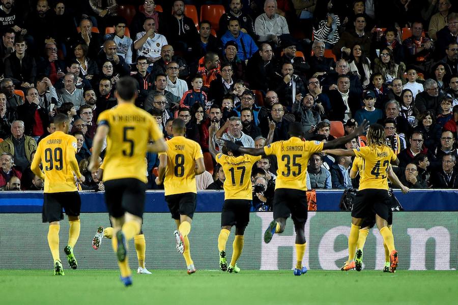 Estas son las imágenes que deja el choque de la cuarta jornada de Champions en Mestalla