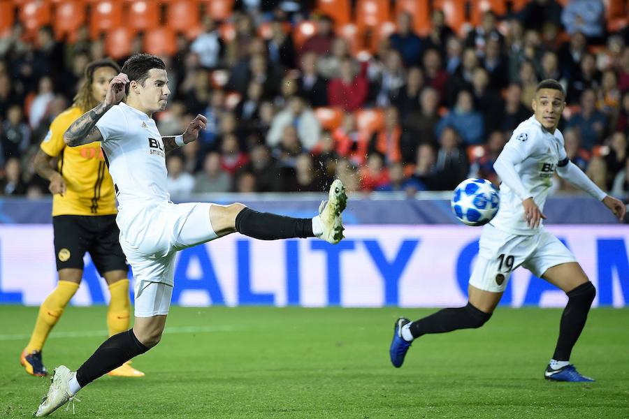 Estas son las imágenes que deja el choque de la cuarta jornada de Champions en Mestalla